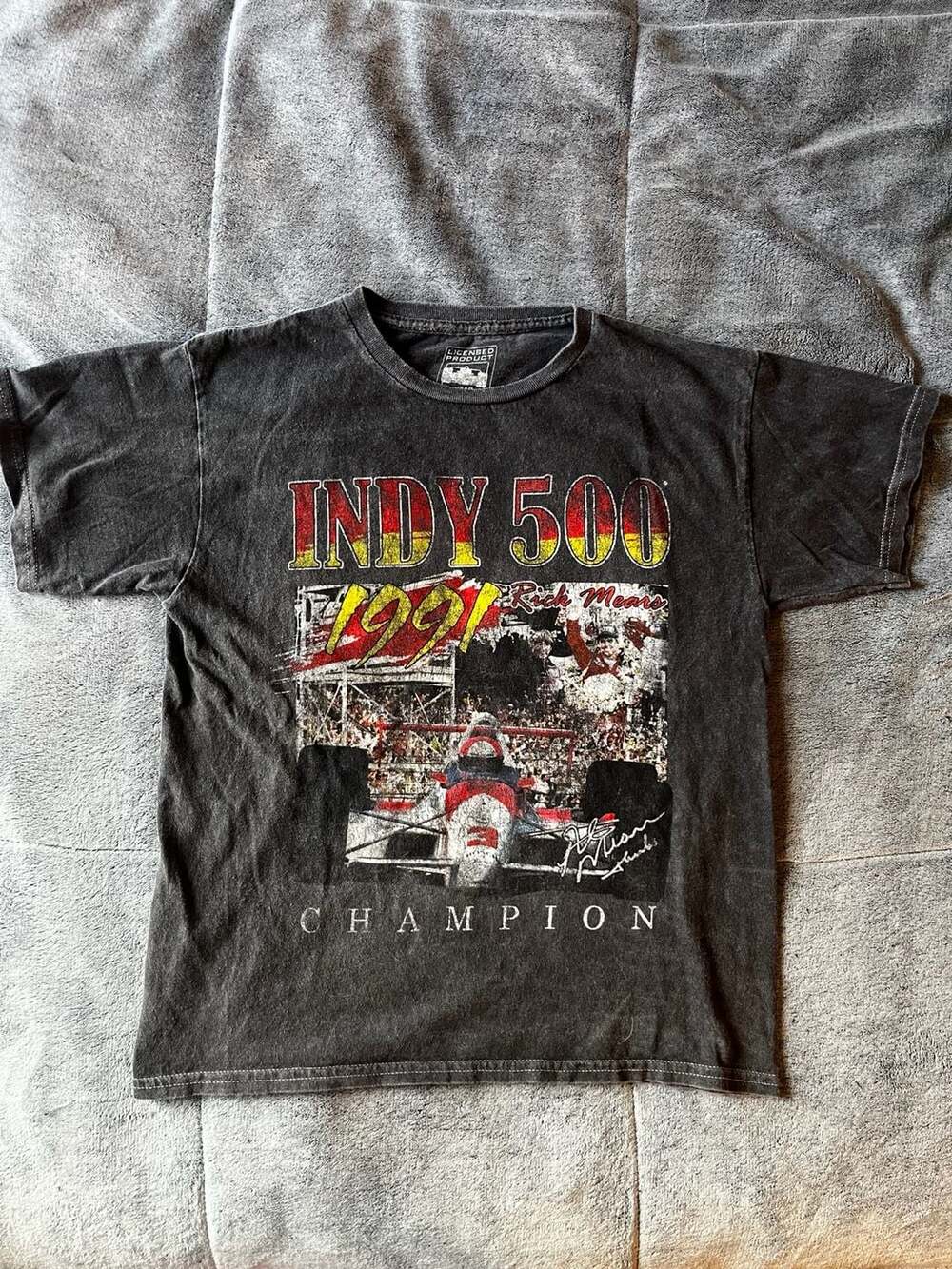 Indy Car Indy 500 1991 Rick Mears Champion Graphic T-Shirt Faded Black